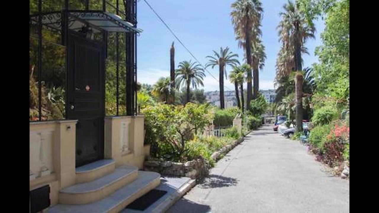 Villa Laetitia - Appt De Charme Avec Parking - Nice Nord Dış mekan fotoğraf