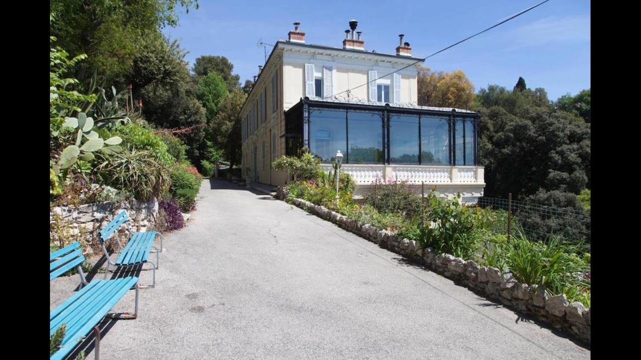 Villa Laetitia - Appt De Charme Avec Parking - Nice Nord Dış mekan fotoğraf