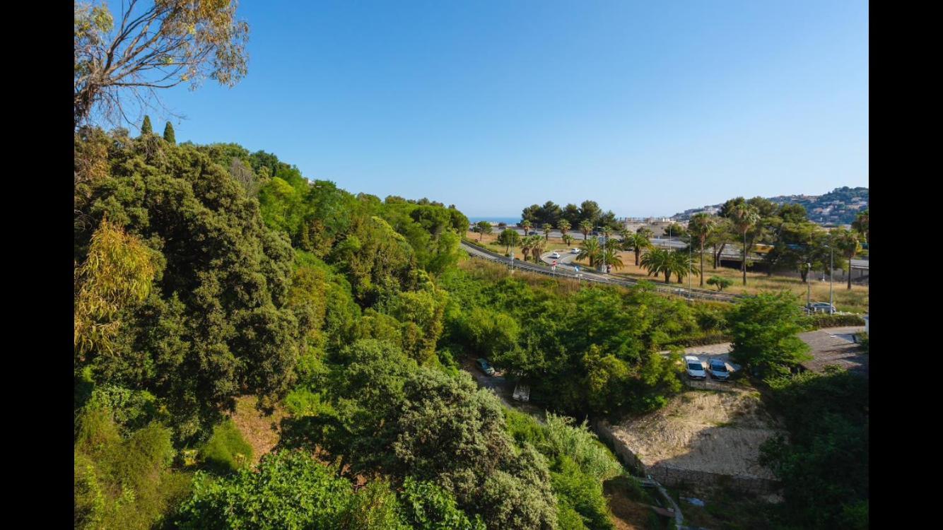 Villa Laetitia - Appt De Charme Avec Parking - Nice Nord Dış mekan fotoğraf